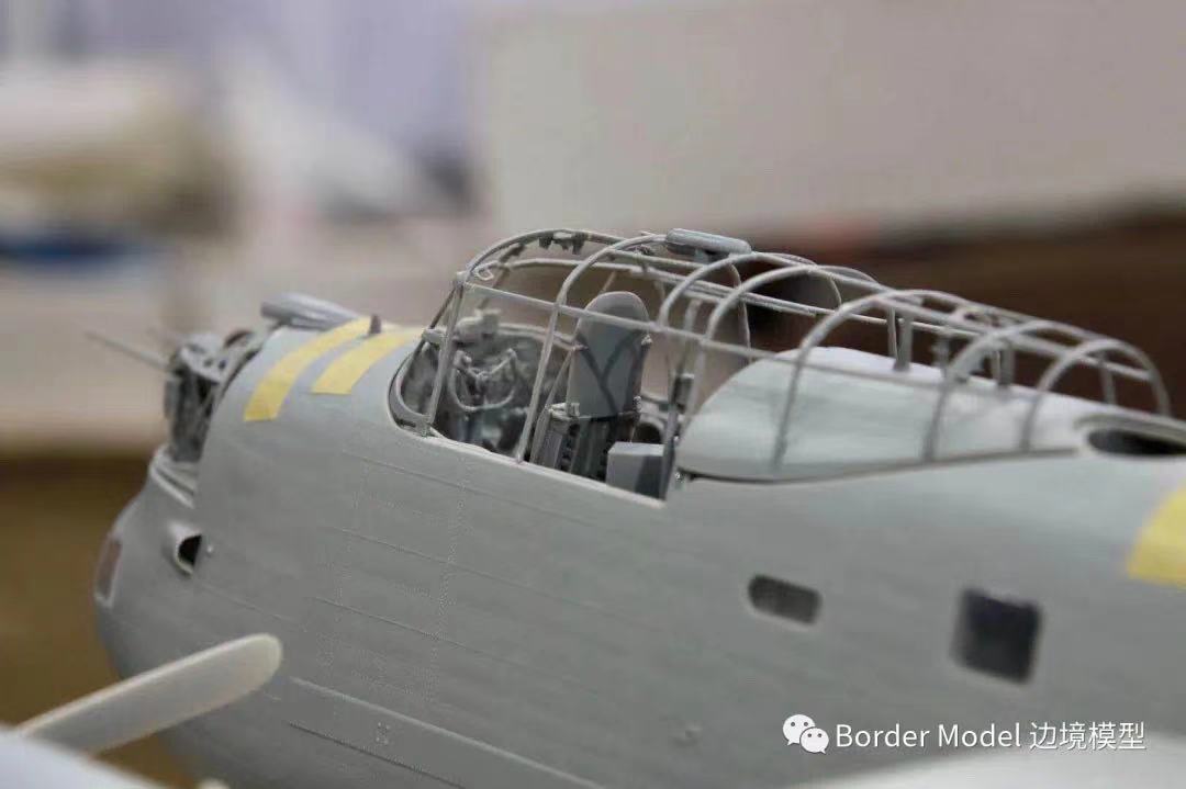 BF010 1/32 战机 Avro Lancaster(图3)